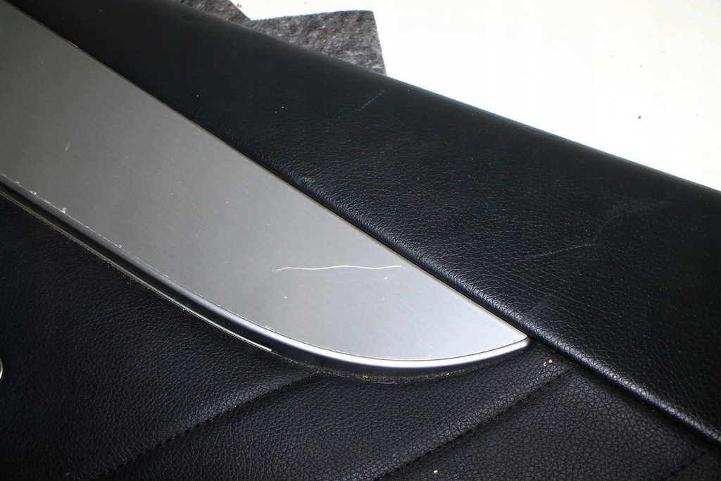 фото №5, Mercedes glc x253 оббивка двері правих задня