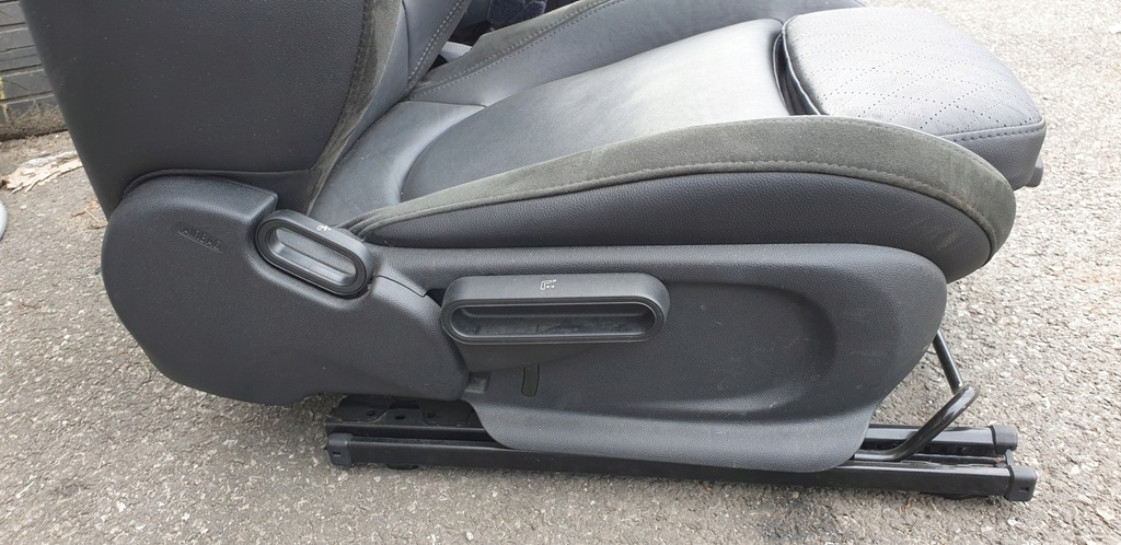 фото №12, Сидіння заднє сидіння шкіра alcantara mini cabrio f57 оригінальний номер europa