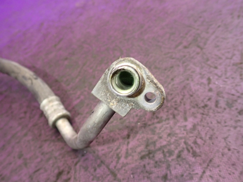 фото №4, Toyota corolla verso ii 04- 2,2 d4d шланг wąż труба кондиционера eu