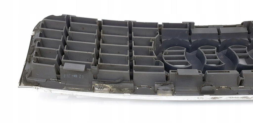 фото №12, Audi a4 b6 s4 s-line sline решётка радиатора решётка радиатора решётка радиатора тюнинг оригинал!