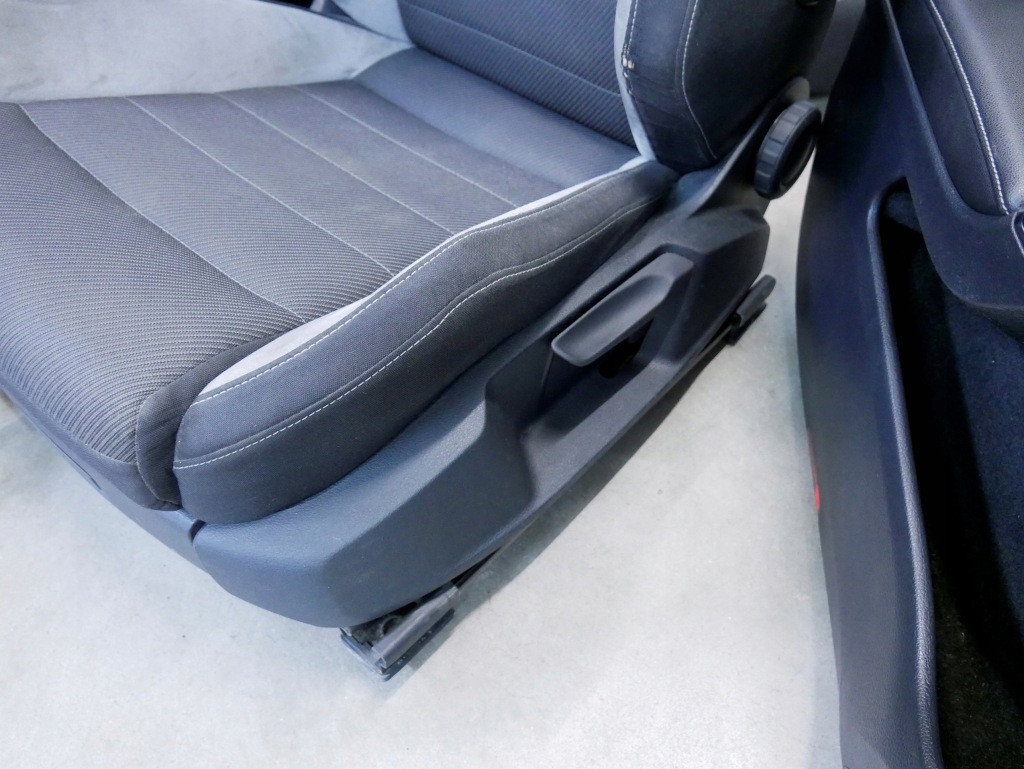 фото №7, Vw golf vii r r20 5d сиденья сиденье комплект ковши