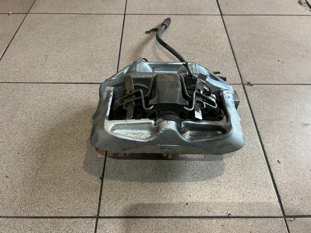 фото №1, Суппорт перед правый vw phaeton 3.2