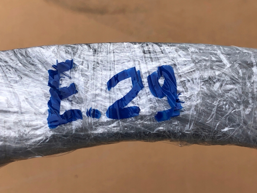 Накладка на крила перед права 1683860-00-a 168386000a do tesla model y Зі Шроту