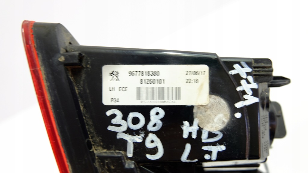 фото №9, Peugeot 308 t9 лампа крышки левая hb 9677818380