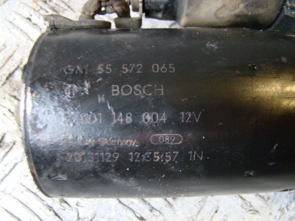 Opel insignia a рестайлінг  2.0 cdti стартер 55572065 Доставка