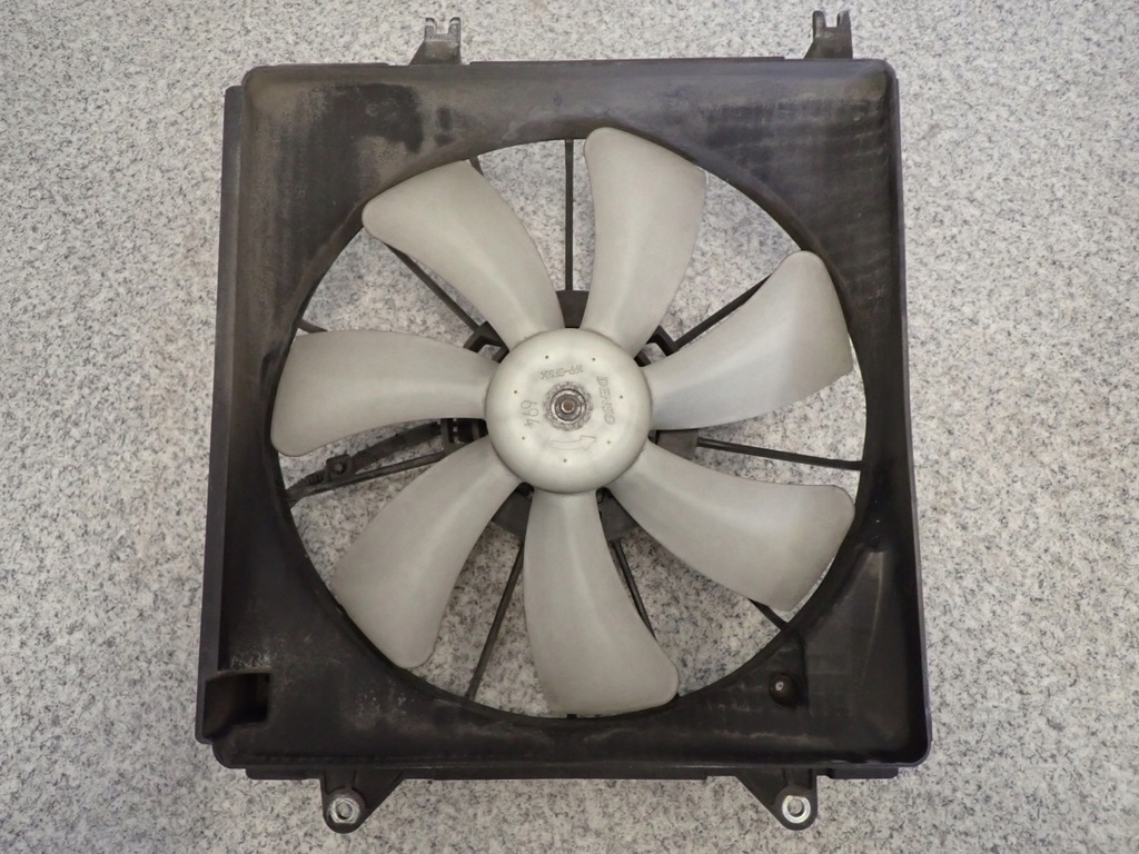 фото №4, Suzuki sx4 06- бензин вентилятор wody