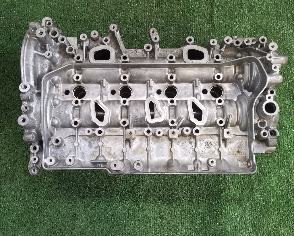 фото №1, Renault master iv 2.3 головка двигуна + вали розподільного валу 130c07155r