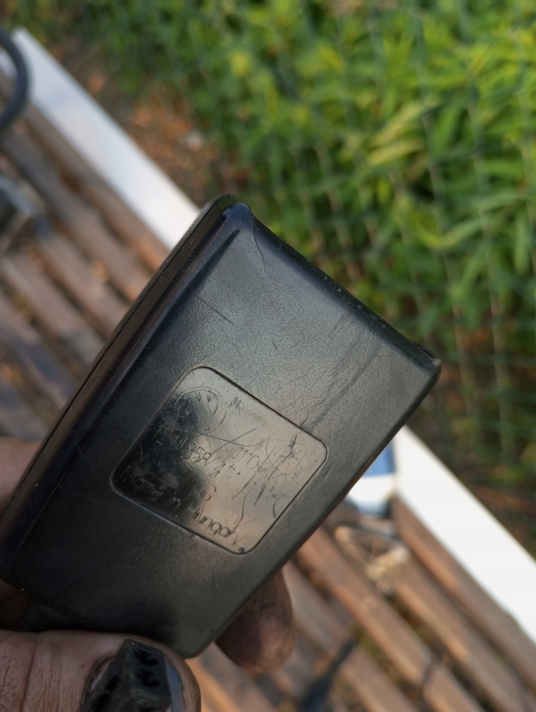 фото №8, Кліпса поперечина перед лівий octavia ii 1z1858471c