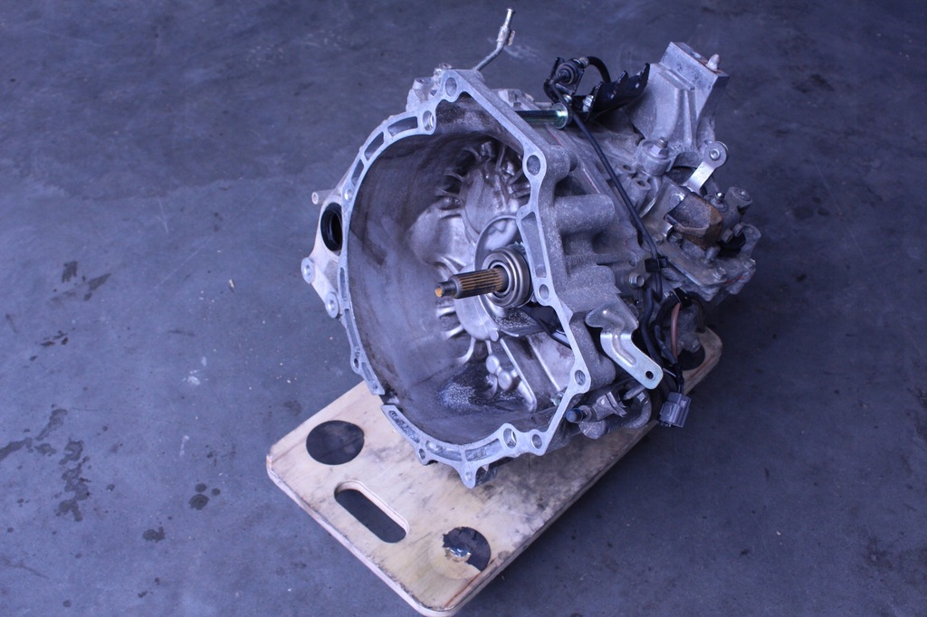 фото №3, Коробка передач передач mazda 3 10r. 2.2d r2
