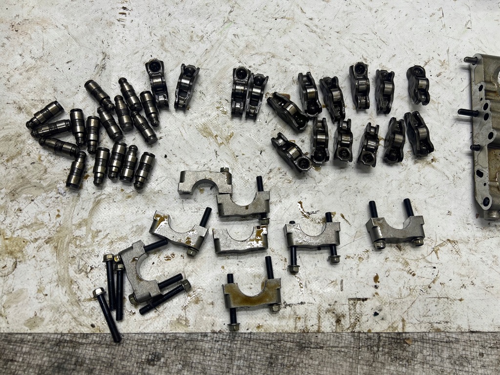 фото №8, Валы распределительного вала комплект suzuki sx4 swift s-cross 1.4 turbo k14c