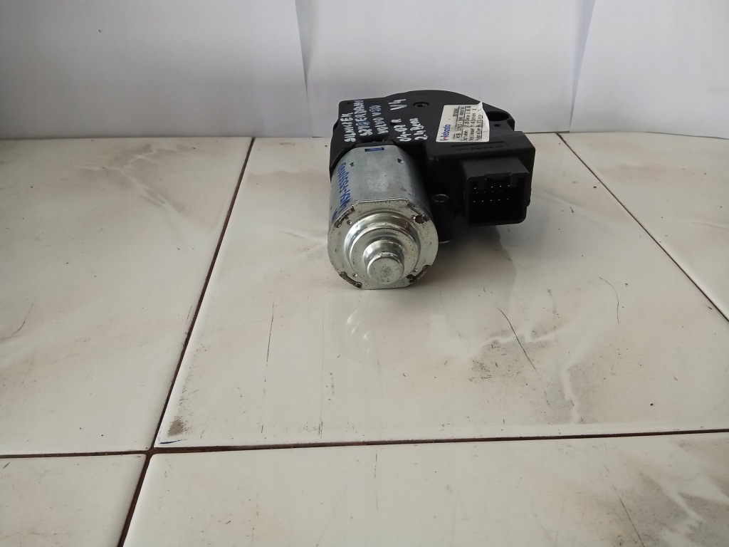 фото №8, Моторчик люк 4n51-f53508ad volvo v50 04-07r 2.4benz. v4