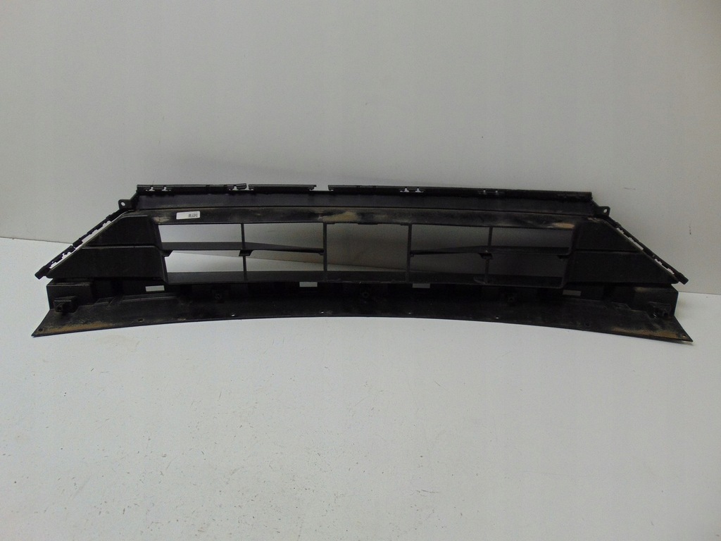 фото №10, Решітка w бампер середня перед ford kuga mk3 lv4b-17k945-s