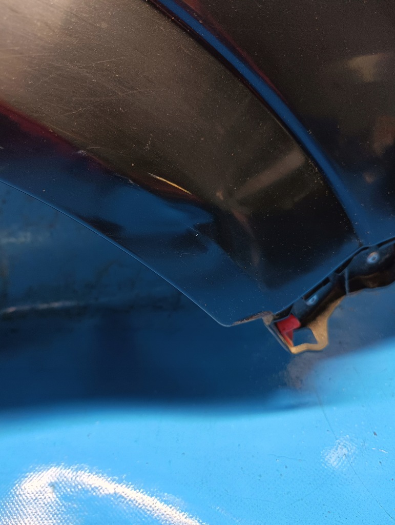 Крыло  правый  перед передний opel astra 2 g в Украине