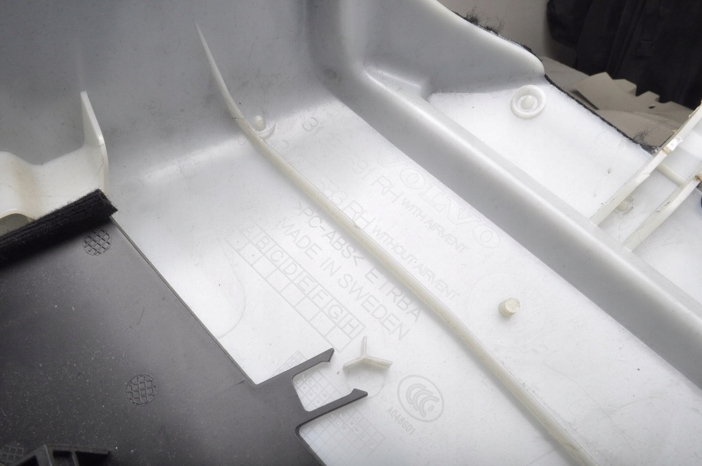 фото №7, Volvo xc90 ii захист стійка пластик 31389171