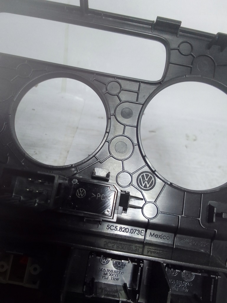 фото №10, Vw new beetle 16- рамка панель кондиціонера 5c5820073e usa