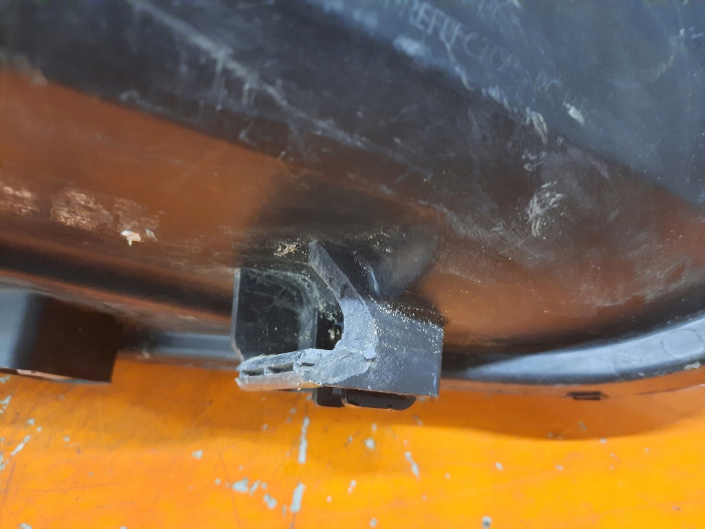 Hyundai tucson 3 рестайлинг  18-20 фара левая led фара левое  92101d7700 Недорого