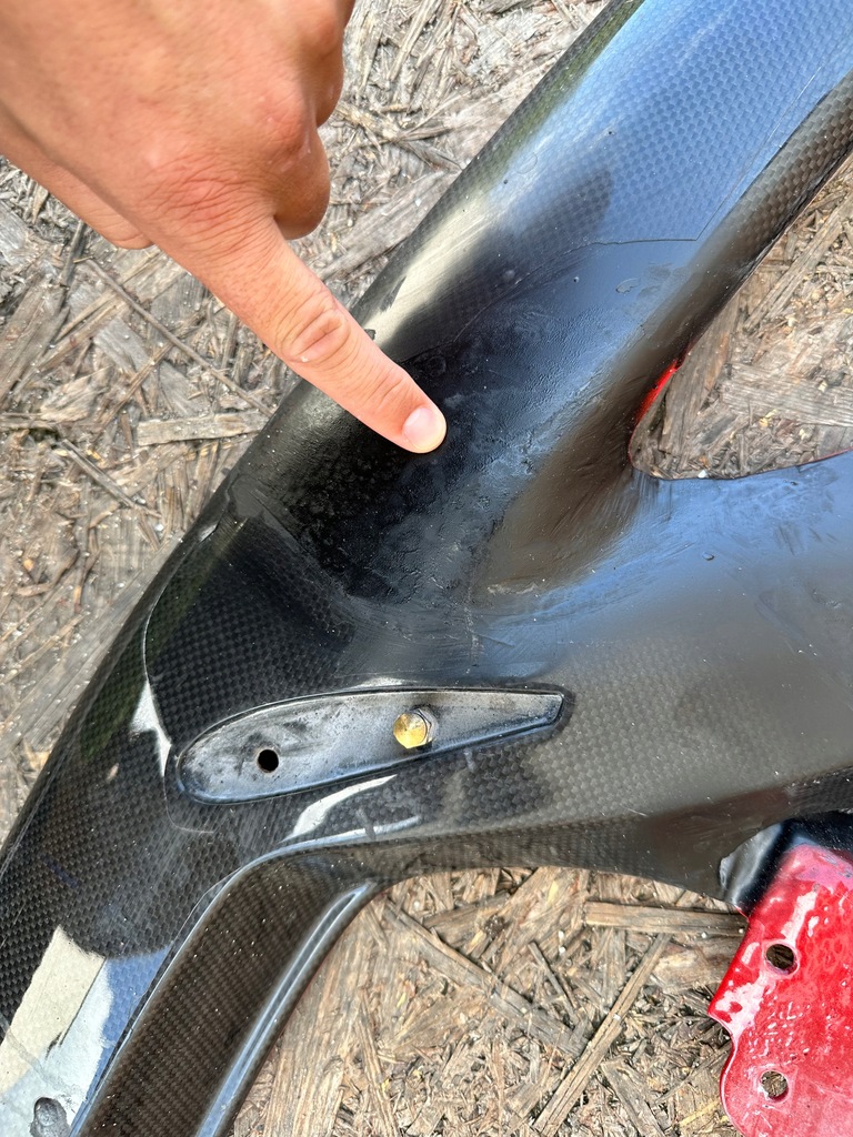 фото №9, Ferrari 488 gtb спойлер бампера передний карбон