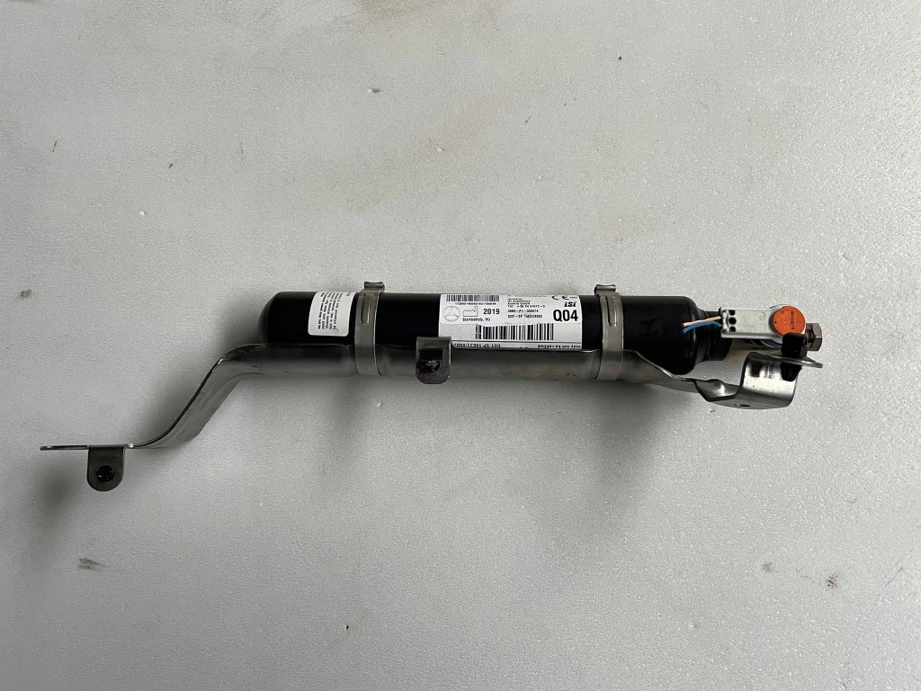 фото №1, Gaśnica turbo шланг двигуна a1728601400 mercedes slc slk r172 w172