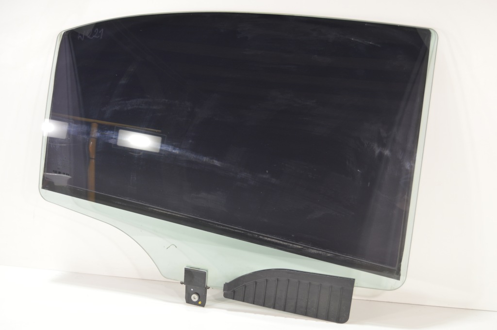 фото №1, Скло правий задня mercedes w221 lift long solargreen