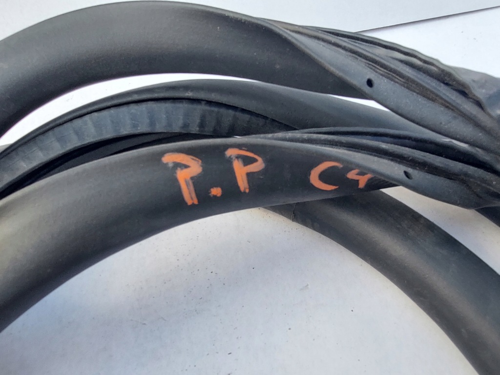 фото №3, C4 picasso ii прокладка двері перед ліва