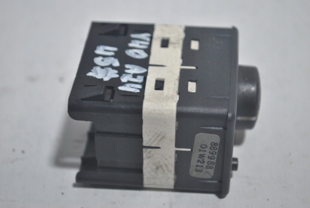 фото №4, Переключатель компьютер volvo v40 889988