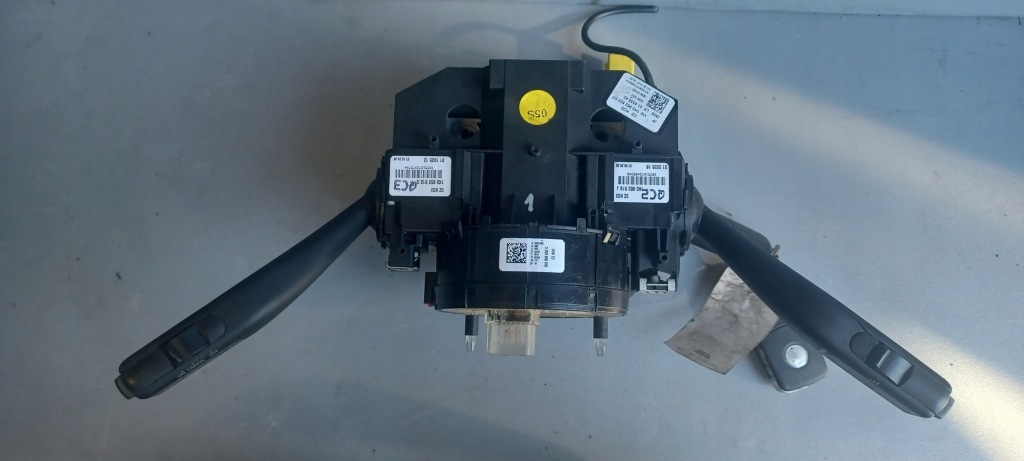 Купить Переключатель подрулевой  volkswagen 1k0953503ep