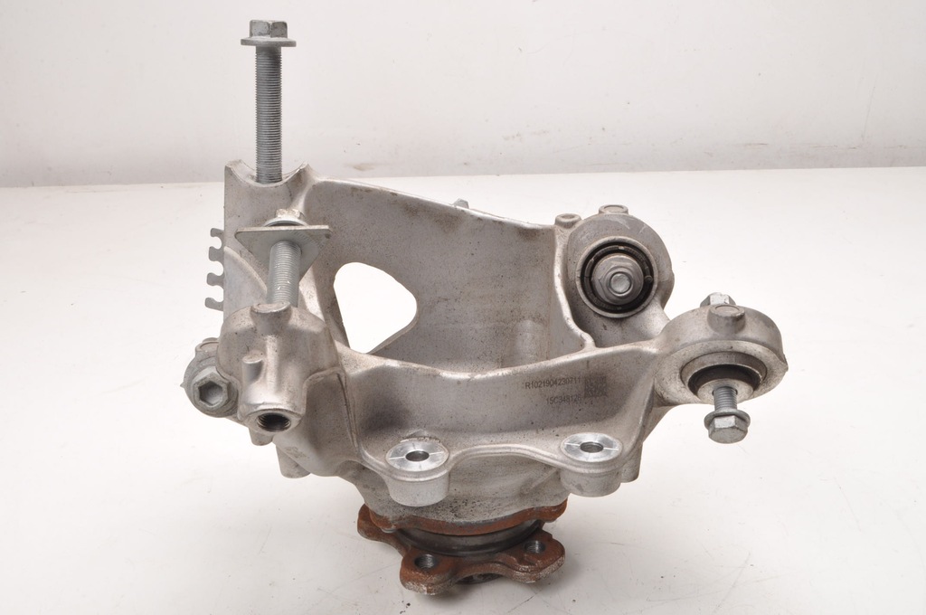 фото №12, Bmw 5 g60 2.0 гибрид поворотный кулак правый задняя 24r 6898364