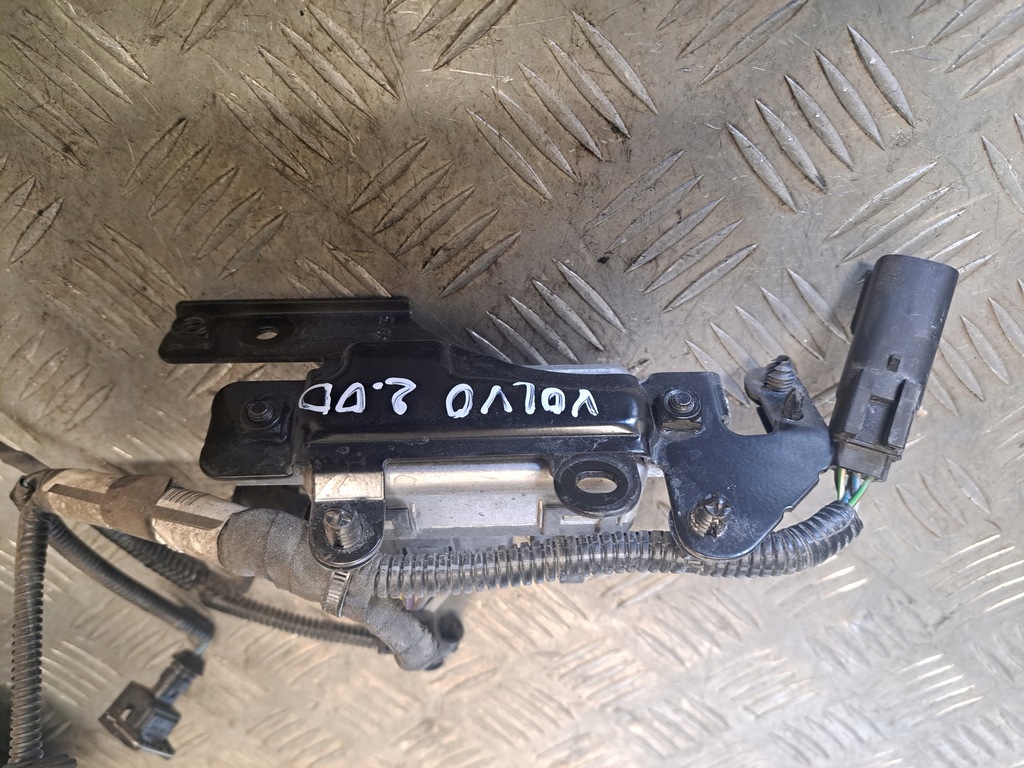 фото №5, Volvo xc40 2.0 d 190km реле свічка розжарювання 0281003154