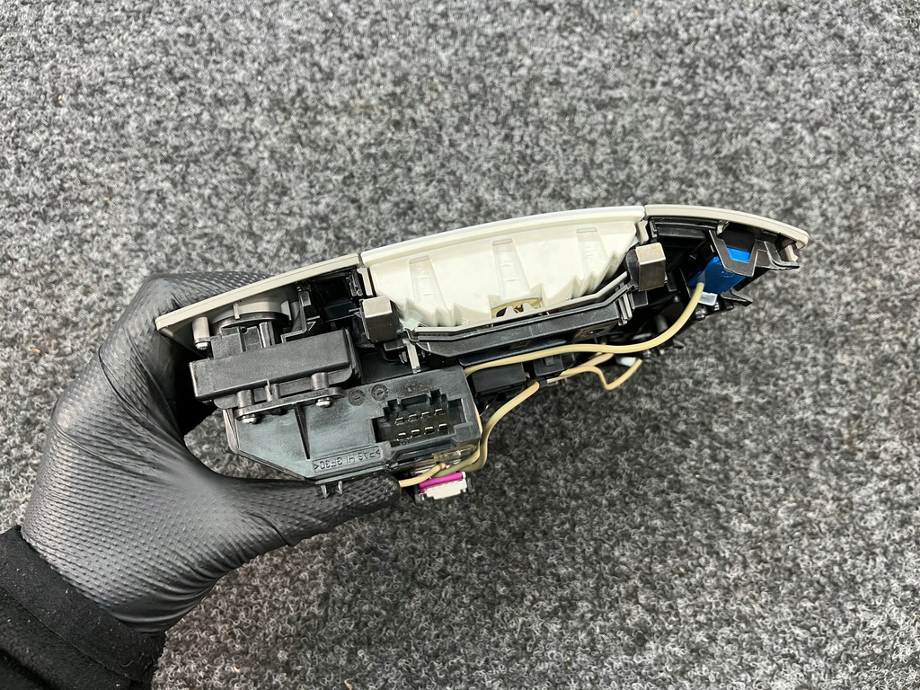 фото №9, Audi a8 d3 освітлення лампа стельовий 4e0907135a