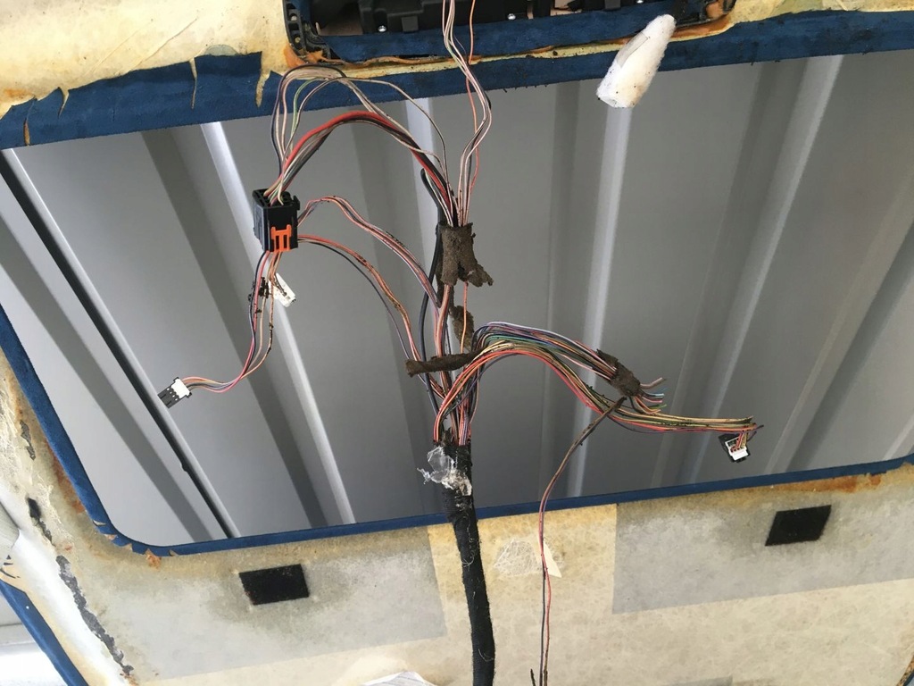 фото №8, Maserati quattroporte v стеля люк