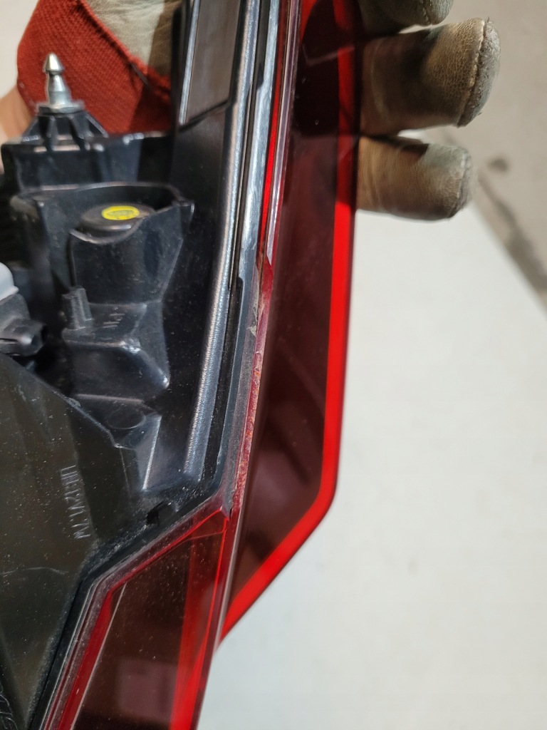 Лампа правый задняя lexus ux 250h led Цена