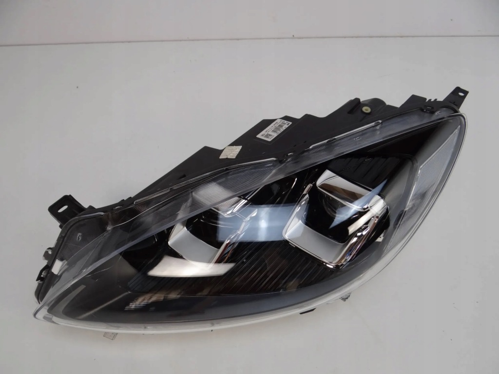 Фара передня ліва full led ford kuga 3 mk3 lv4b-13e017-ah Зі Шроту