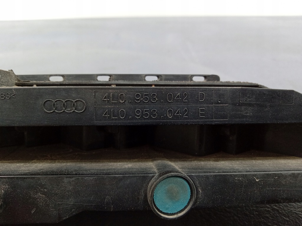 фото №4, Audi q7 4l lift поворотник перед правый led