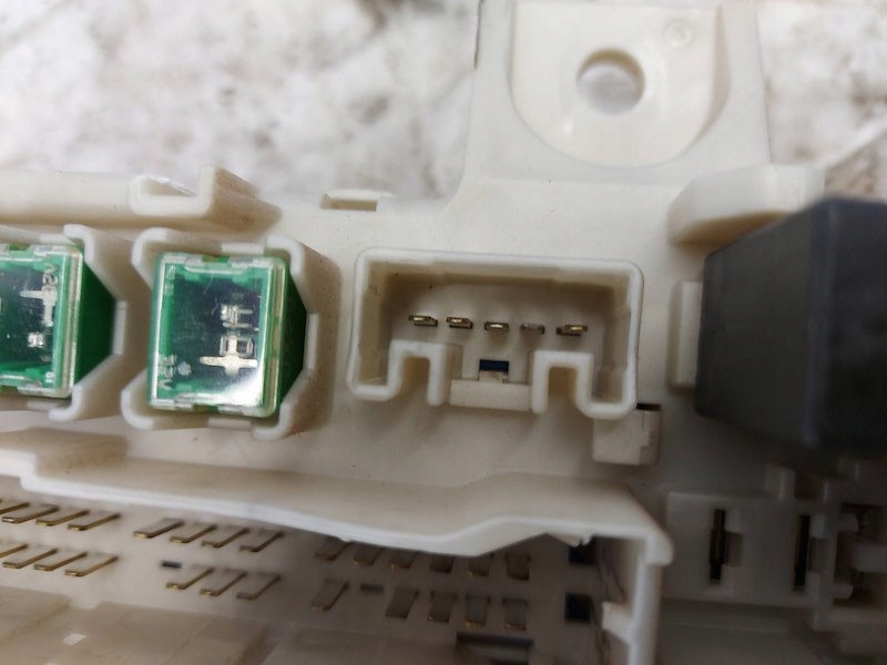 фото №7, Блок управления коробка предохранителей 8565a174 1791h0a1 mitsubishi colt vi z30