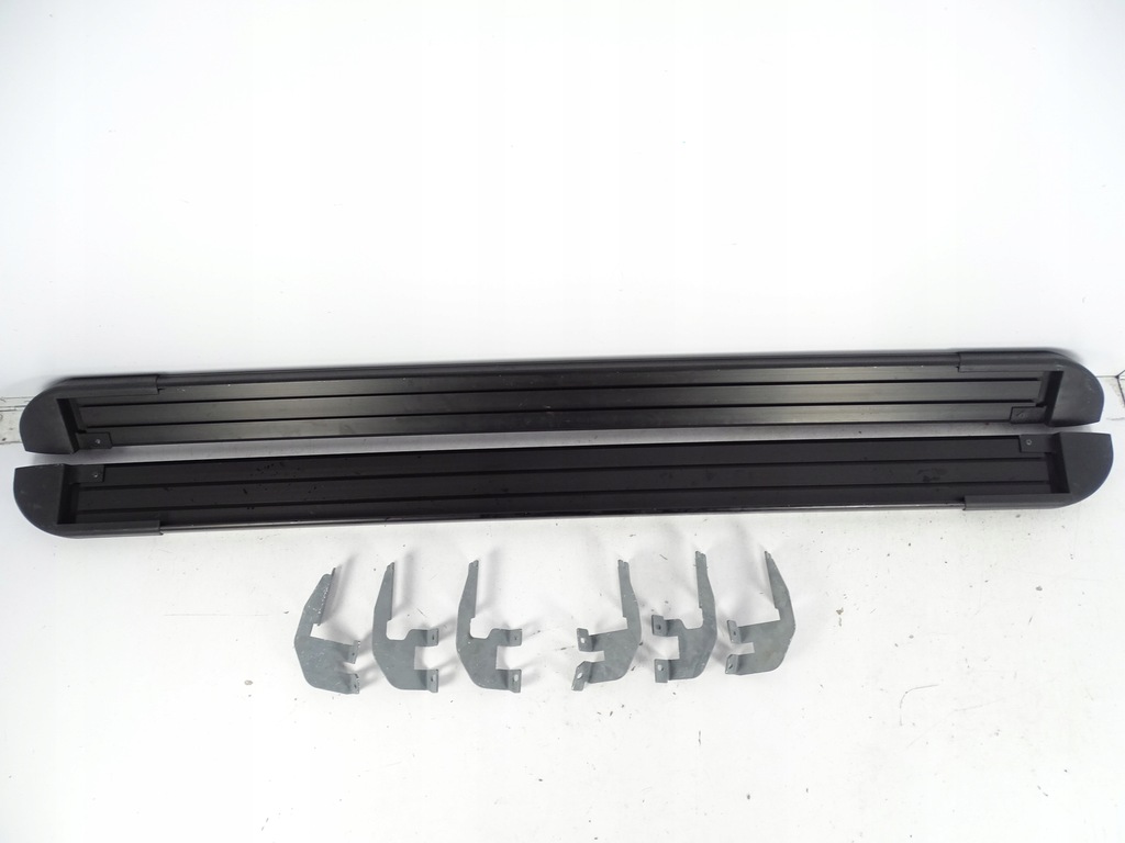 фото №13, Накладки пороговые hyundai tucson kpl. p+l + крепления