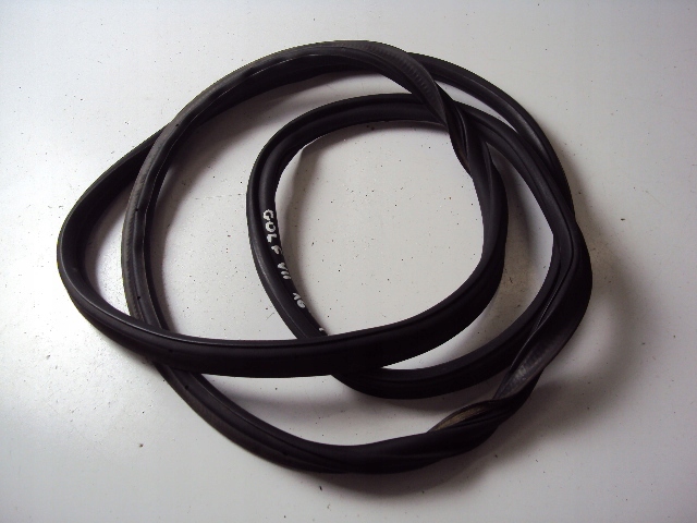 фото №1, Прокладка крышки задняя vw golf vii hb 2012-