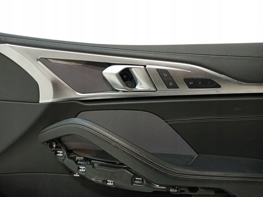 Купити Обшивка двері передніх перед сторона права bmw 8 g15 9461720