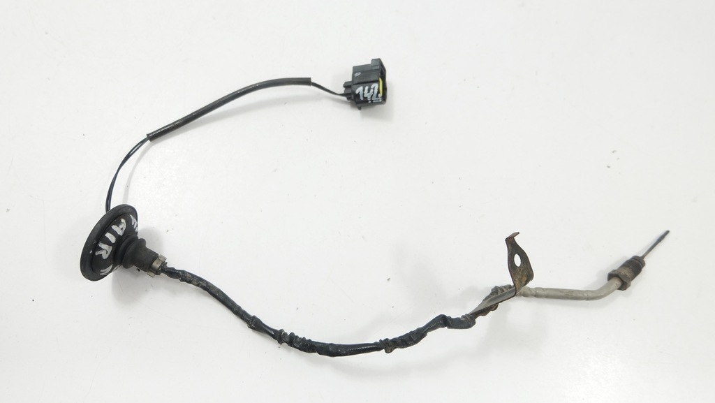 фото №1, C4 aircross 1.8 датчик температуры выхлопных газов