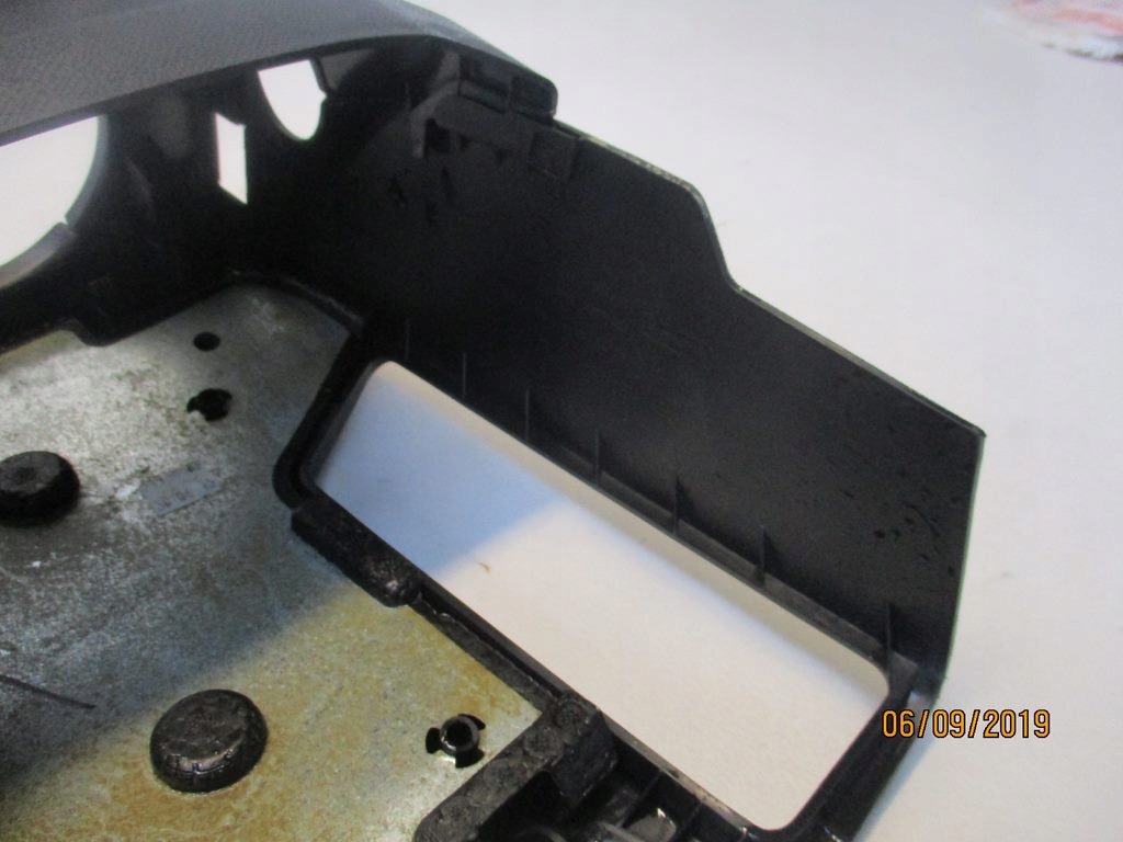 фото №10, Корпус колонки кермового peugeot 308 t9