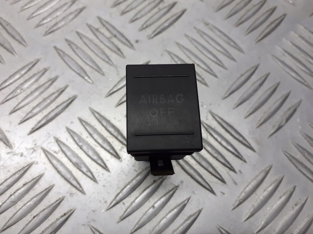 фото №1, Переключатель подушек vw polo 9n 6q0919235