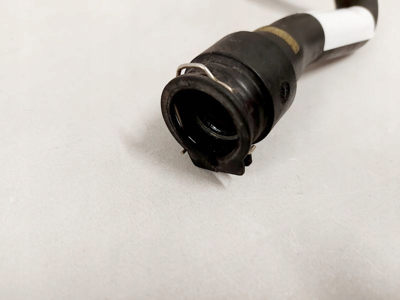 фото №4, Peugeot 208 i 1.0 b wąż wody шланг труба