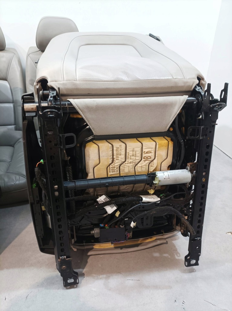 Сиденья перед заднее сиденье кожа электрический подогрев volvo s80 2 2006- Доставка