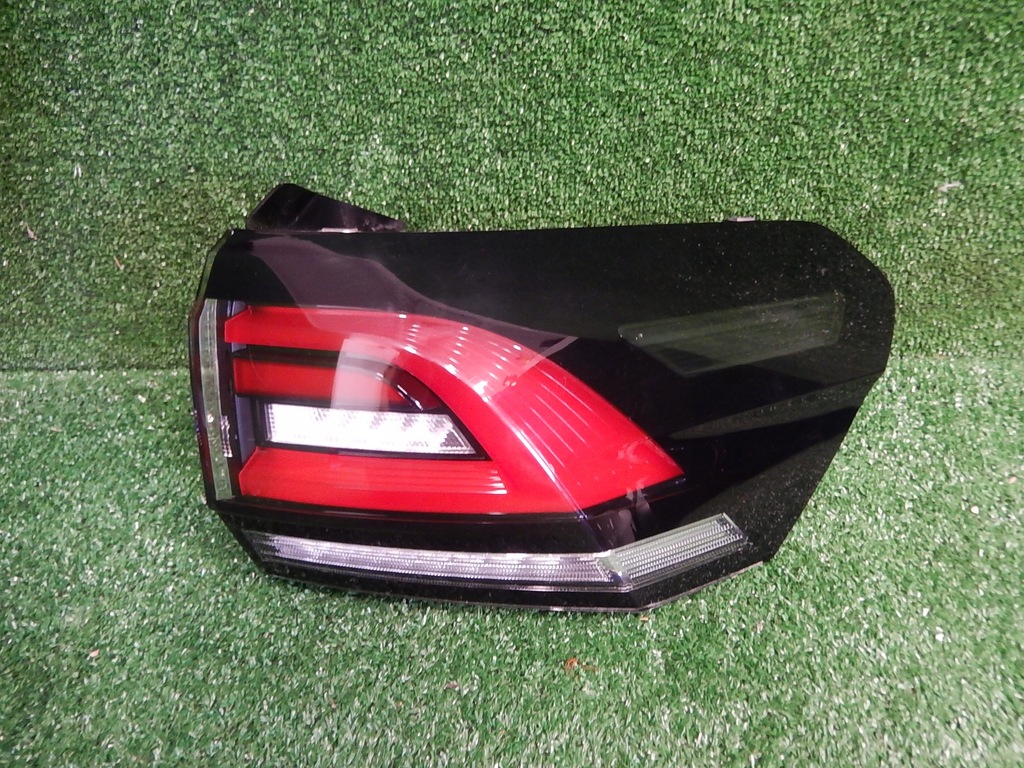 фото №1, Лампа правый задняя vw taigo 2g7 2022
