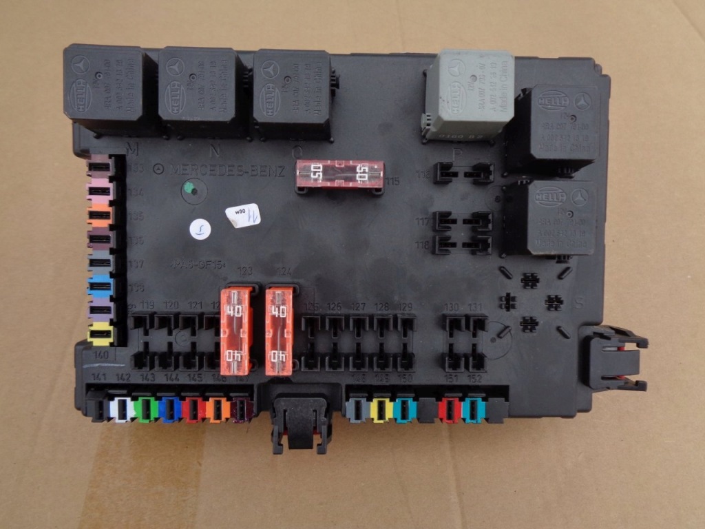 фото №2, Mercedes w221 модуль sam предохранители