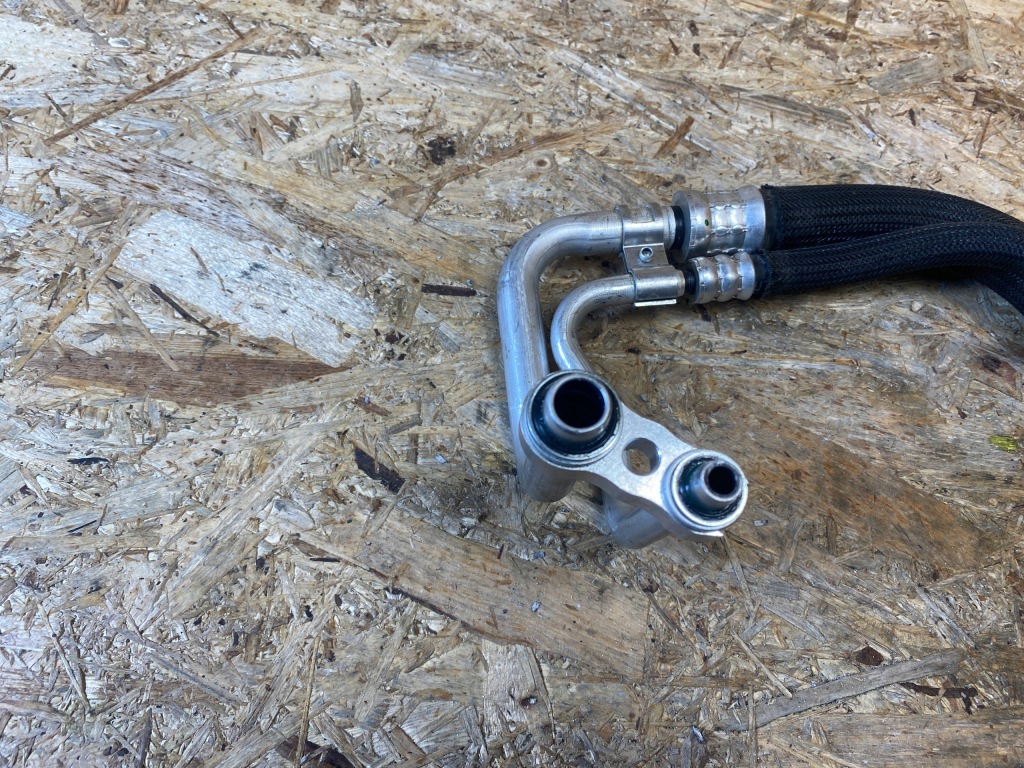 фото №6, Wąż шланг труба кондиціонера tesla model 3 y 1625910-00-d