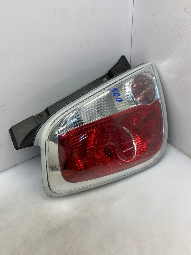 фото №1, Лампа задня ліва 1090098 fiat fca