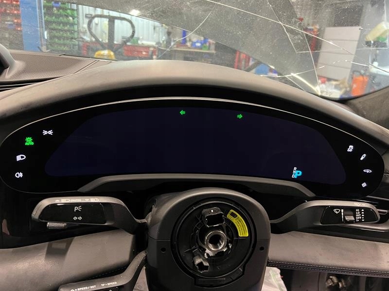 Купити Porsche taycan 9j прилад приладова панель 9j1920911d спідометр turbo s