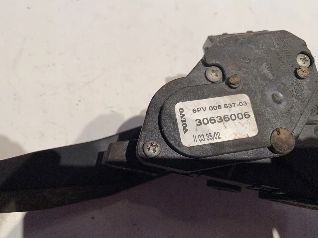 фото №6, Volvo s60 2003 педалі