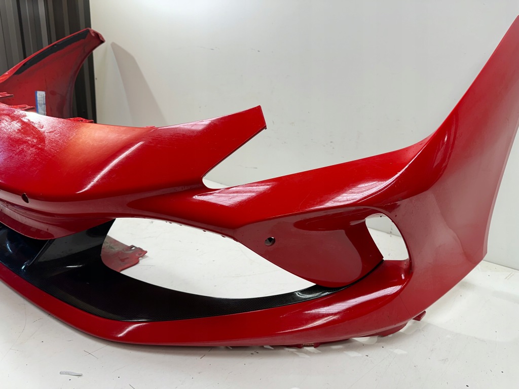 Купить Бампер перед ferrari f8 tributo карбон
