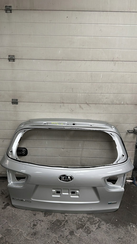 фото №1, Kia sorento 2016- крышка багажника задняя задняя
